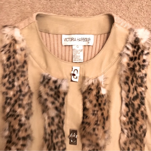 Victoria Harbour Leather Rabbit Sweater Vest Womens Size Large Tan Beige Cotton - Picture 2 of 8